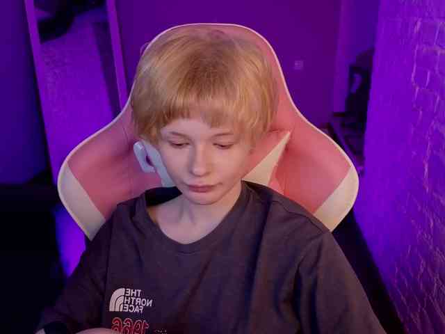 MisskaKiska1 webcam