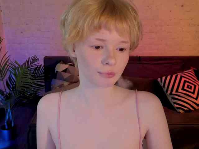 MisskaKiska1 webcam