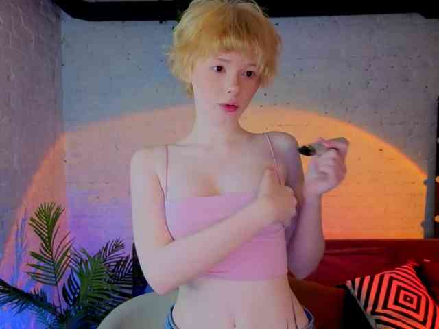 MisskaKiska1 webcam