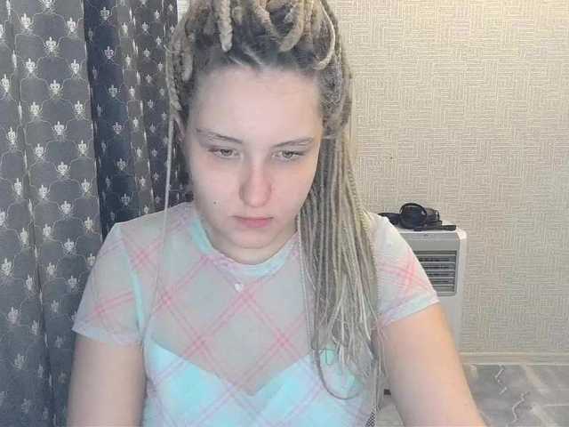 CrazyAda Live Cam on BongaCams