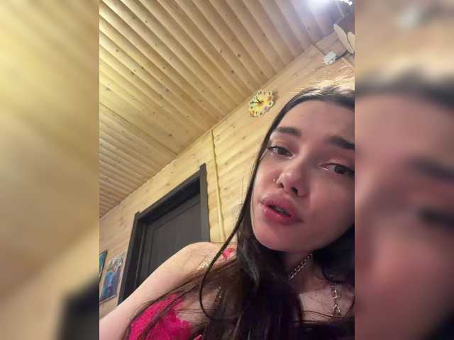 MimiLuv live cam on BongaCams