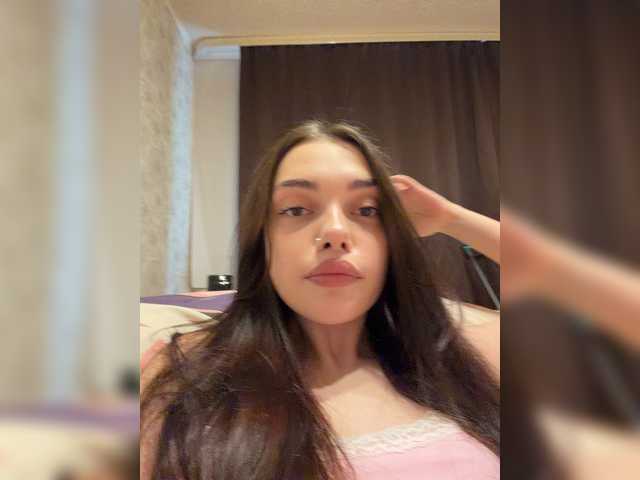 MimiLuv live cam