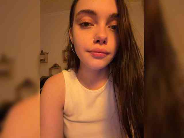 MimiLuv Live Webcam on BongaCams