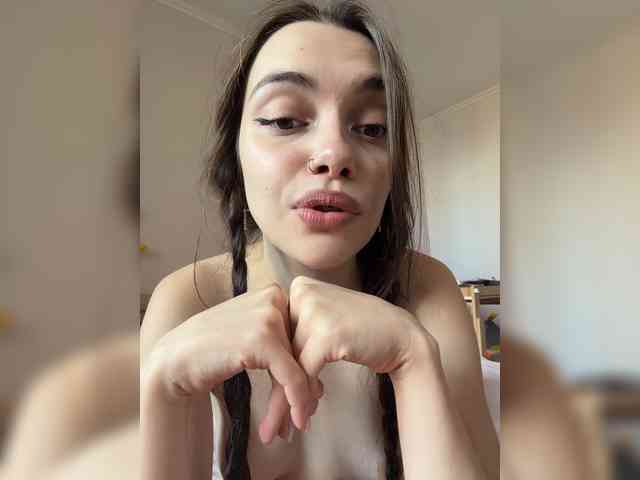 MimiLuv webcam