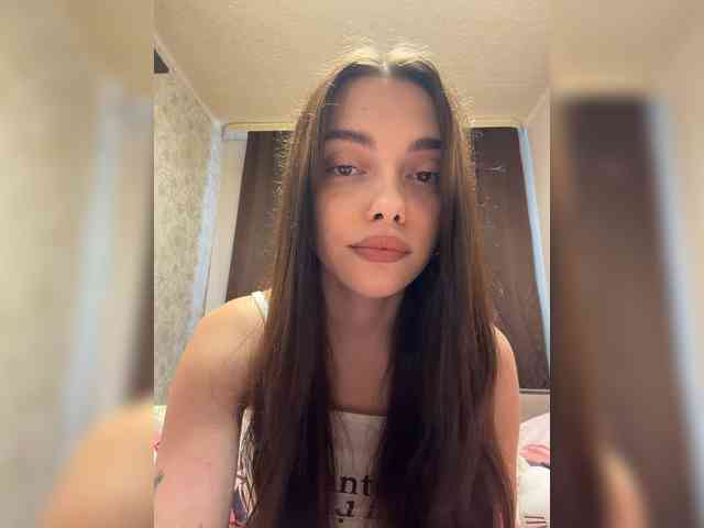 MimiLuv Live Webcam on BongaCams