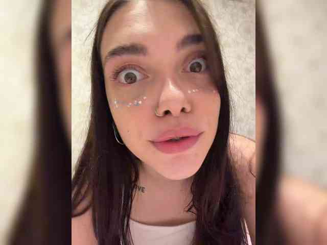 MimiLuv webcam