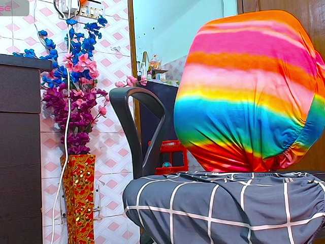 KeyaDemir's BongaCams show and profile