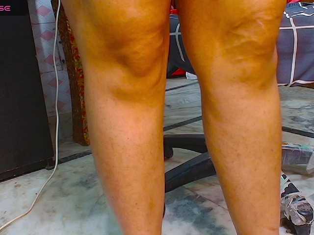 KeyaDemir's BongaCams show and profile