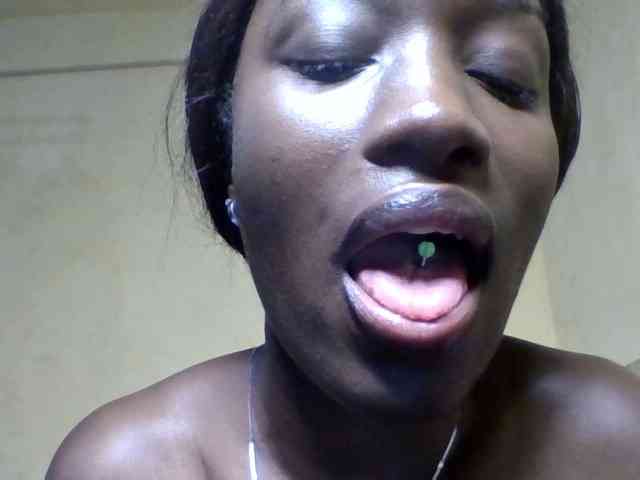 sexychoco254 webcam