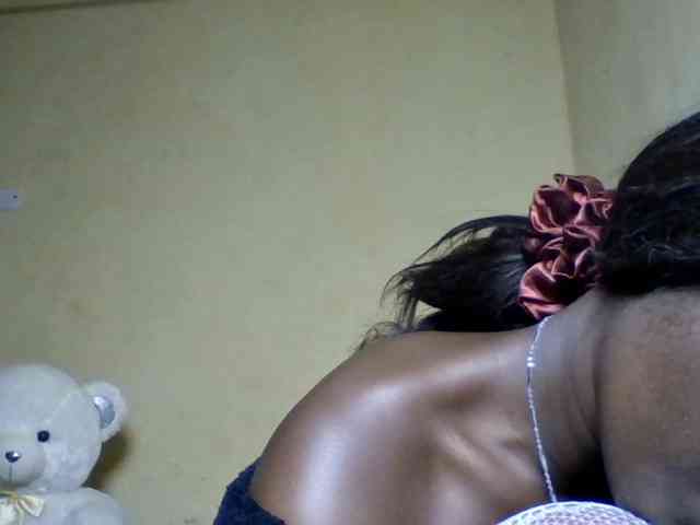 sexychoco254 webcam