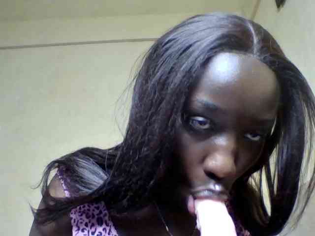 sexychoco254 webcam