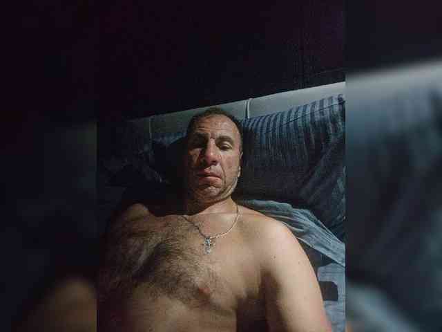 Denfeel12 Live Webcam on BongaCams