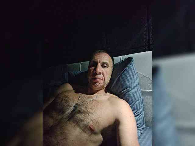 Denfeel12 Live Webcam on BongaCams