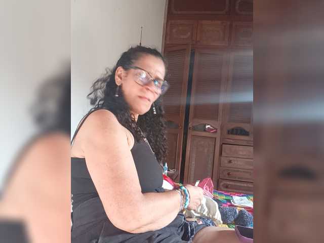 linamilf70 cam belle