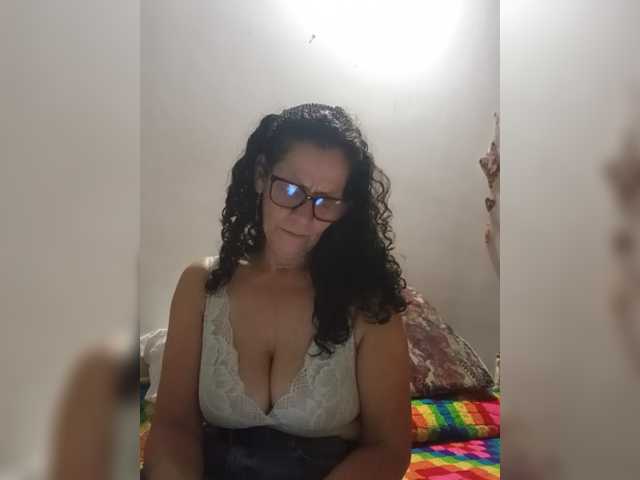 Linamilf70 preview