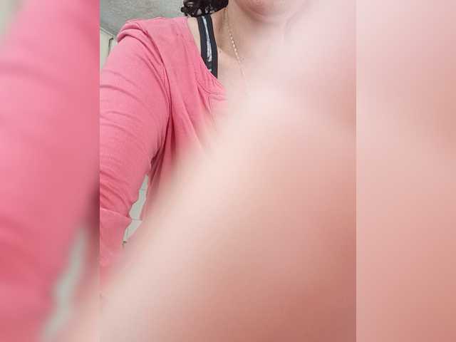 Linamilf70 live cam on BongaCams