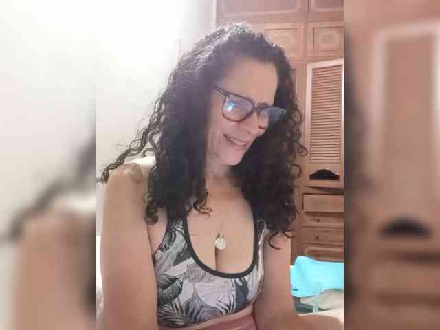 Linamilf70 webcam