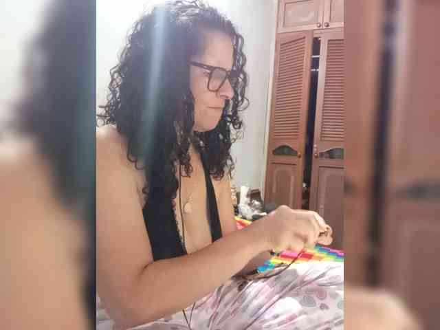 Linamilf70 webcam