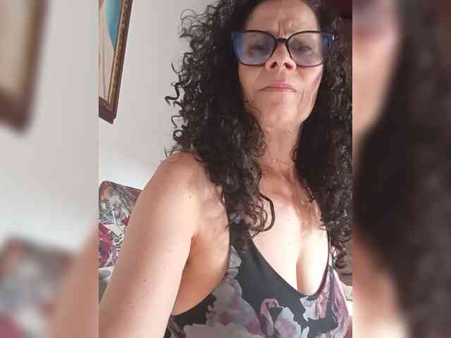 Linamilf70 webcam