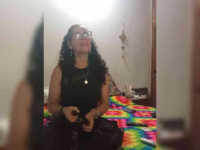 Linamilf70 webcam