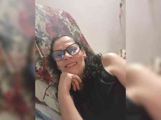 Linamilf70 webcam