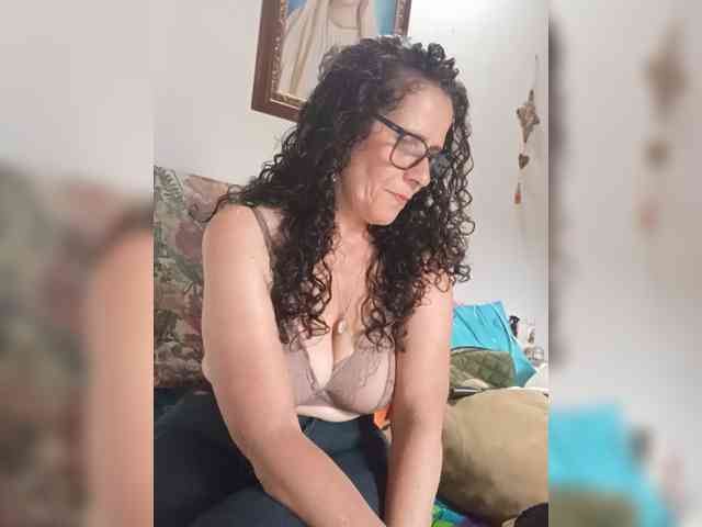 Linamilf70 webcam