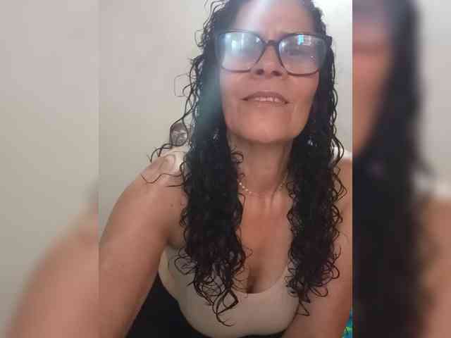 Linamilf70 webcam