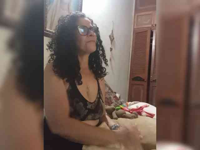 Linamilf70 webcam