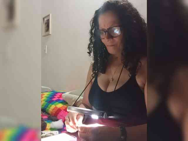 Linamilf70 webcam