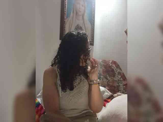 Linamilf70 webcam