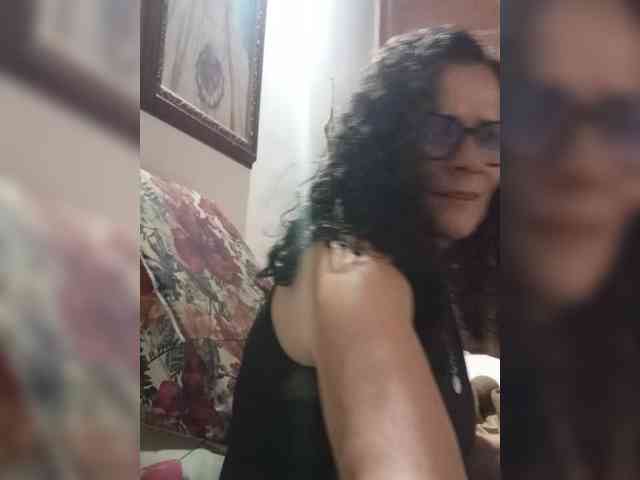 Linamilf70 webcam