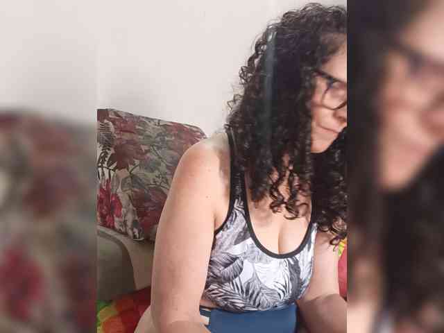 Linamilf70 webcam
