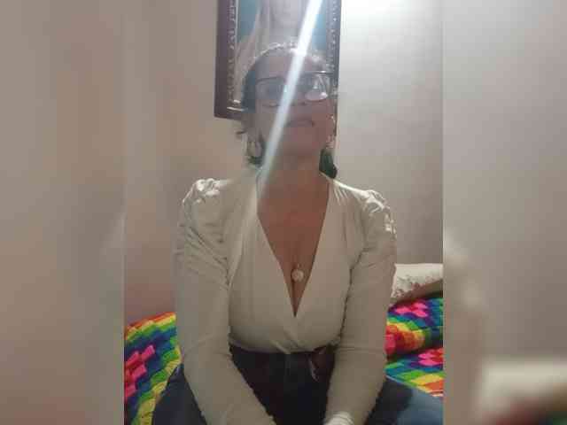 Linamilf70 webcam