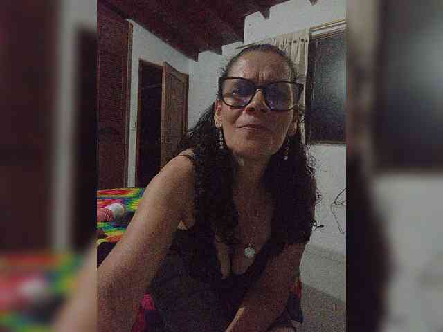 Linamilf70 webcam