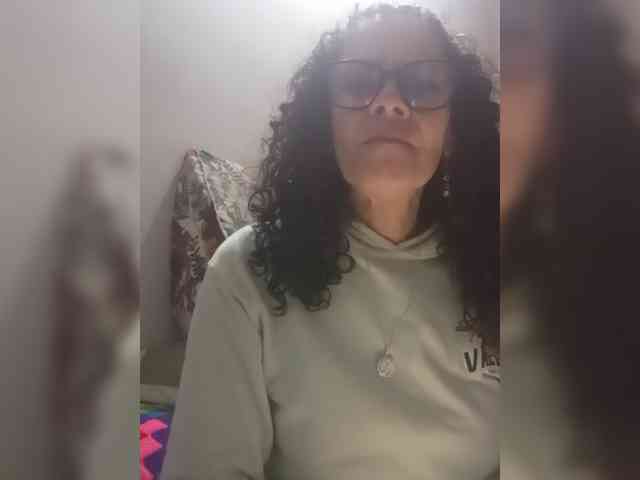 Linamilf70 webcam
