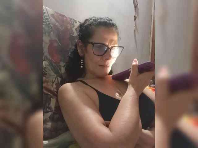 Linamilf70 webcam