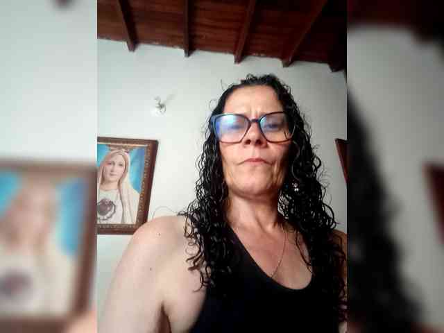 Linamilf70 webcam