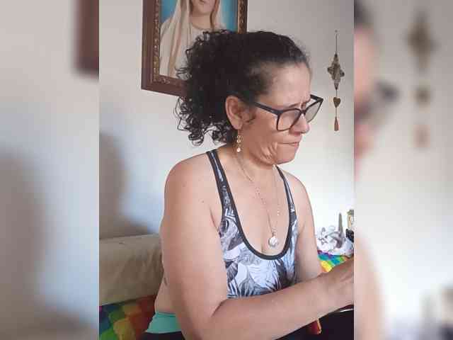 Linamilf70 webcam