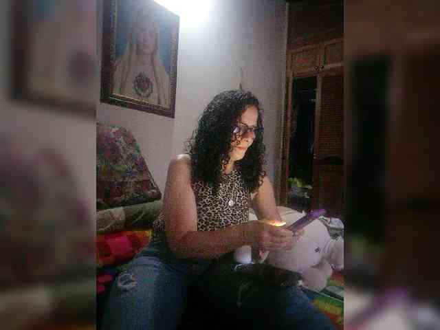 Linamilf70 webcam