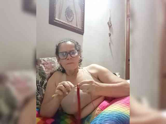 Linamilf70 webcam