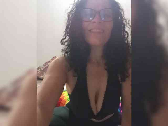 Linamilf70 webcam