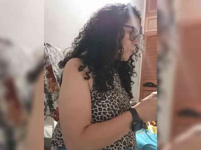 Linamilf70 webcam