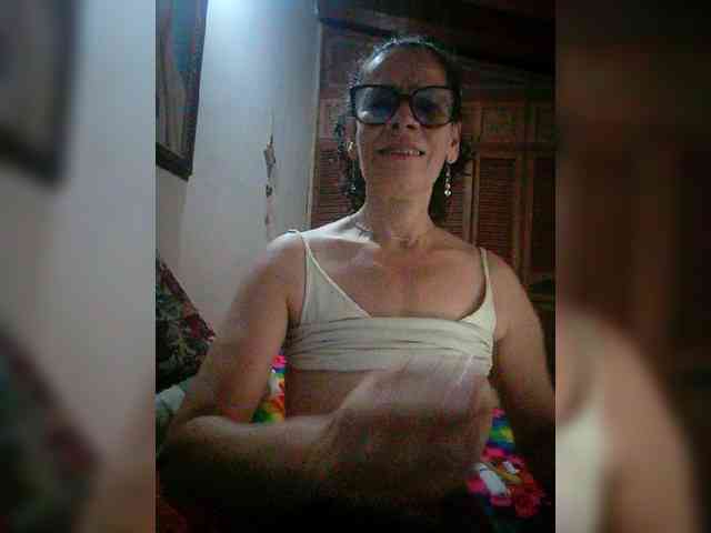 Linamilf70 webcam