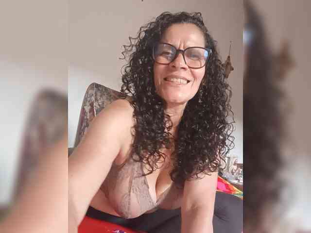 Linamilf70 webcam