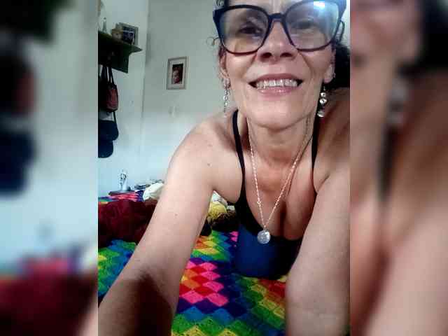 Linamilf70 webcam