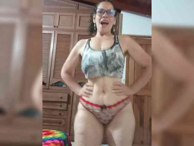 Linamilf70 webcam