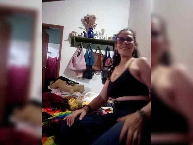 Linamilf70 webcam