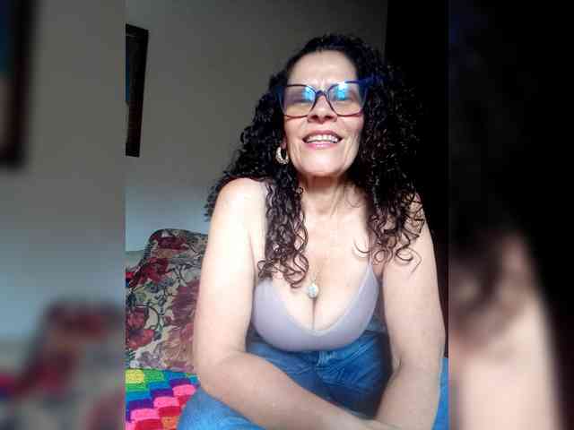 Linamilf70 webcam