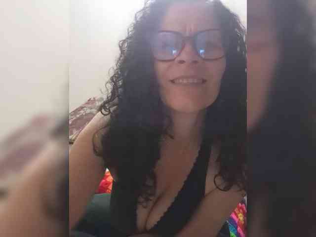 Linamilf70 webcam
