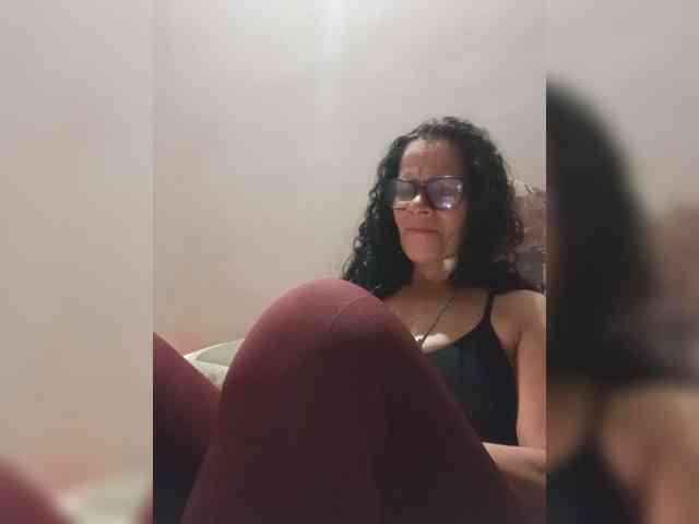 Linamilf70 webcam